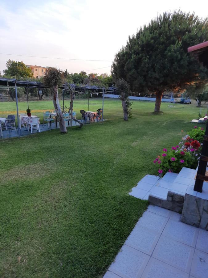 Bungalows Anestis Toroni Extérieur photo