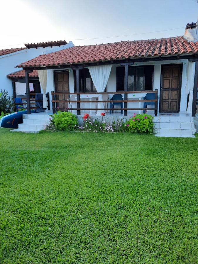 Bungalows Anestis Toroni Extérieur photo